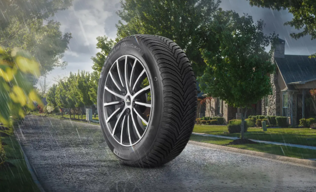 Michelin CrossClimate2 tire